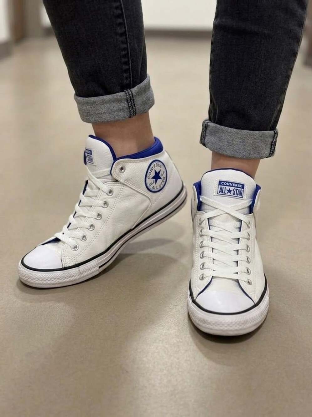 Converse Chuck Taylor All Star White & Blue High-Top Sneakers Unisex M9/W11.